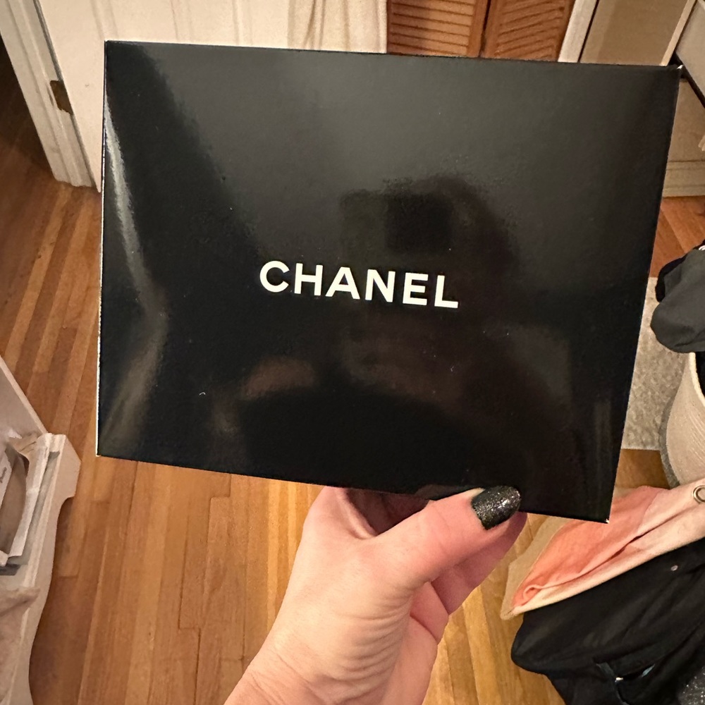 Chanel box